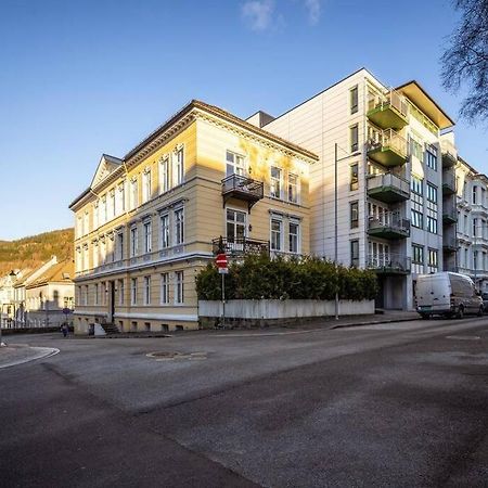 Luxurious Retreat In The Middle Of City Center Bergen Esterno foto